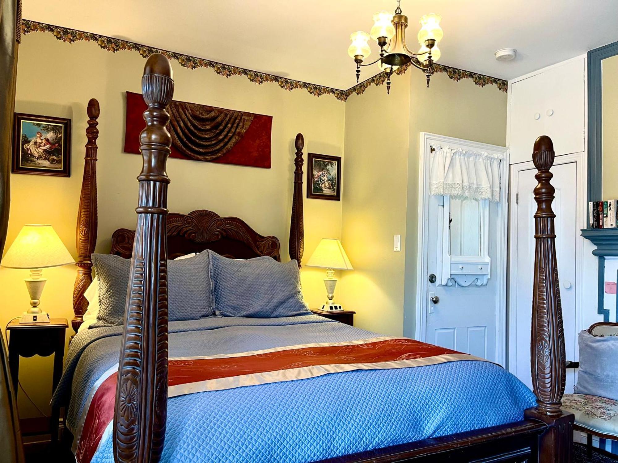 Barkerhouse 2# Unit-Heart Of Oldtown Leilighet Niagara-on-the-Lake Eksteriør bilde